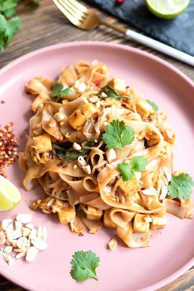 Pad thai z orzechami