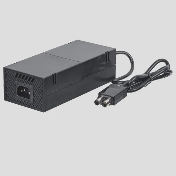 Zakup zasilacza Xbox One